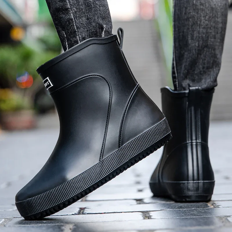 Rain Boots Men's Non-Slip Wear-Resistant Water Shoes Winter Fleece-lined Warm Fishing Waterproof Rubber Shoes Kitchen Work We...