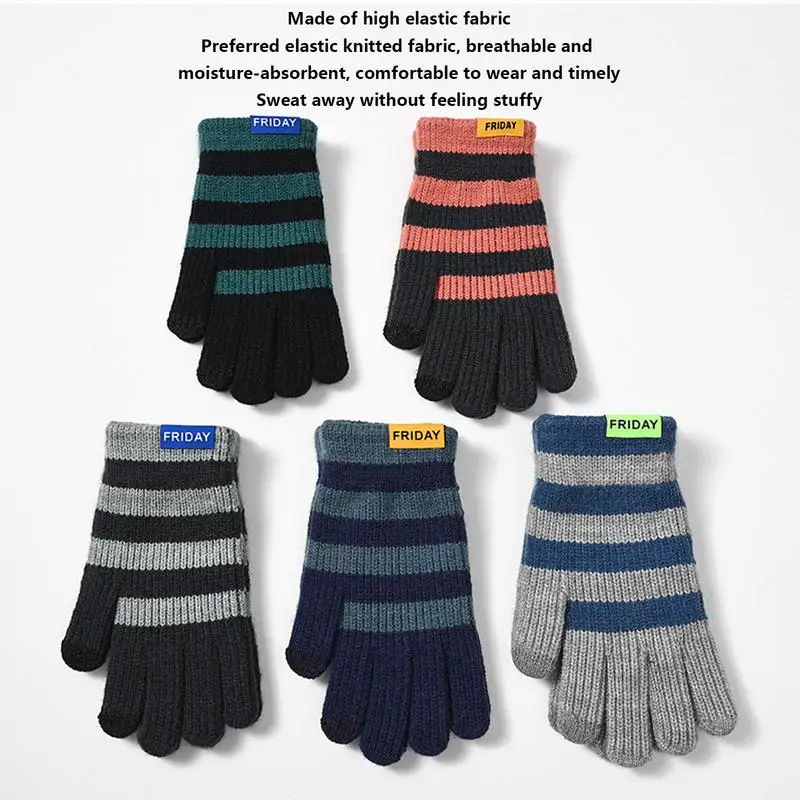 Рисунок 2 - Вязаные перчатки