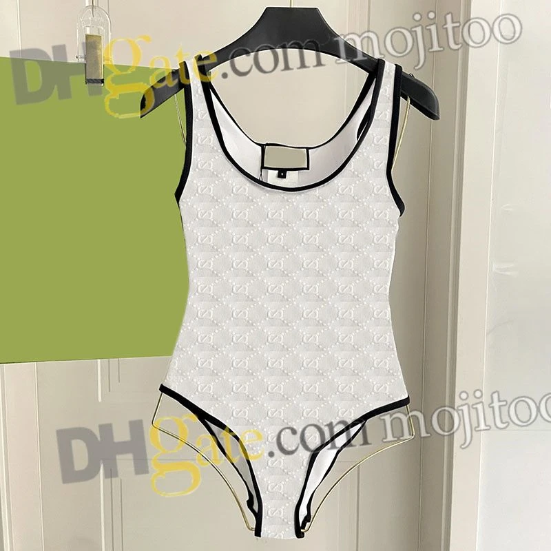 2025 Summer New Women's Minimalist Color Blocked Conservative Suspender One-piece Swimsuit