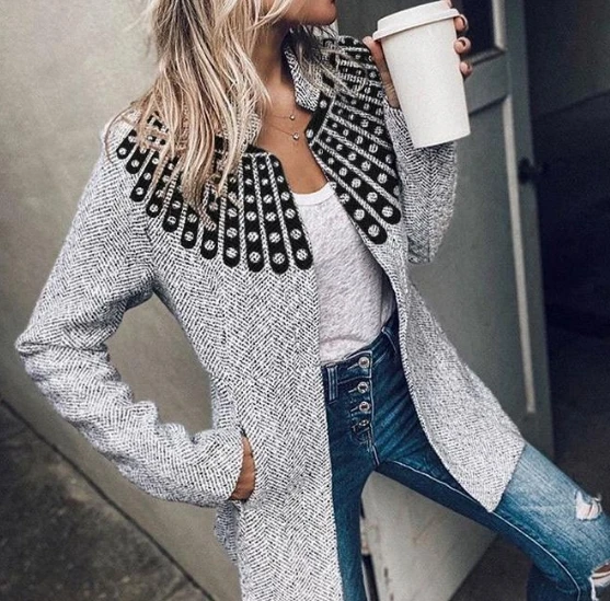 Рисунок 4 - Женская модная плотная короткая