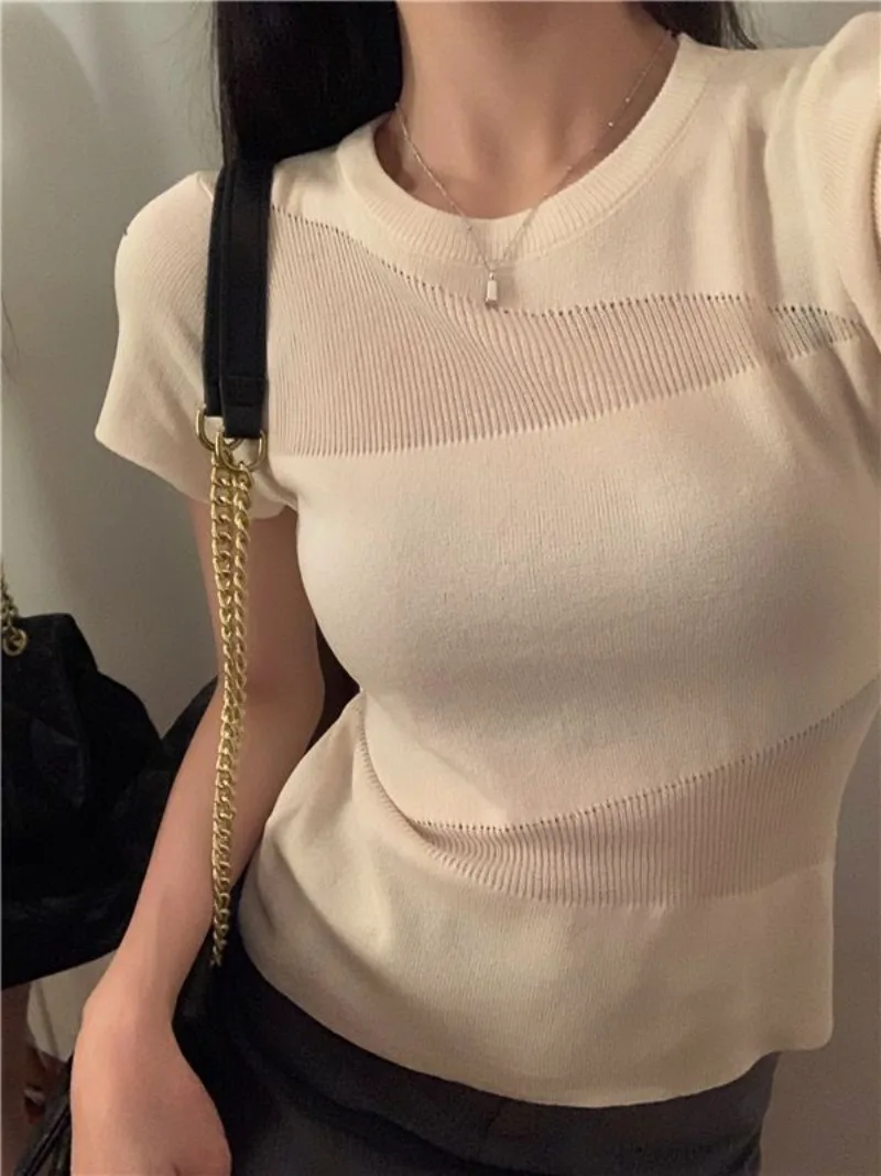 

Женская футболка с коротким рукавом, однотонный облегающий топ с вырезами, повседневная одежда для девушек, лето 2024