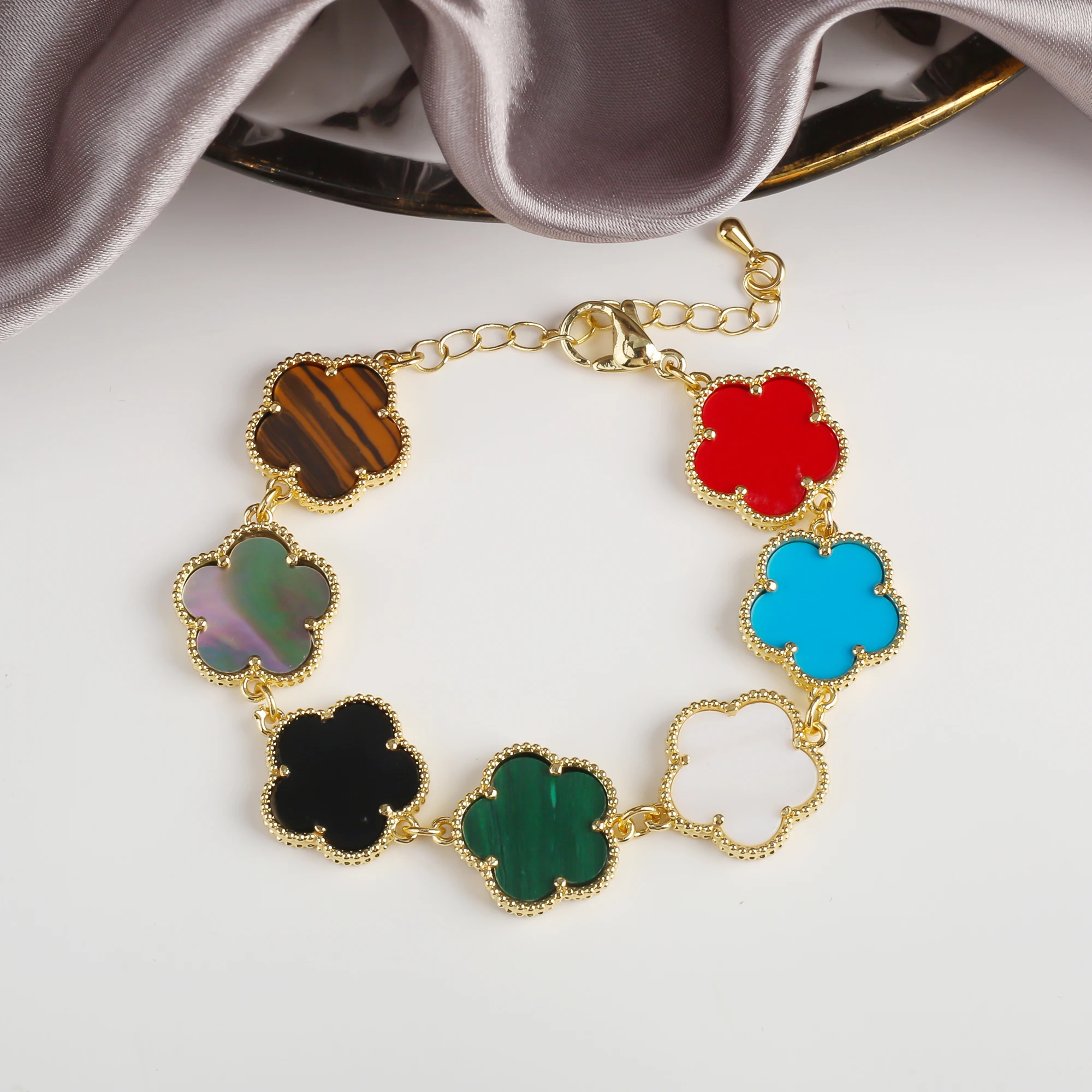 10-color-classic-natural-stone-five-leaf-flower-bracelet-for-women