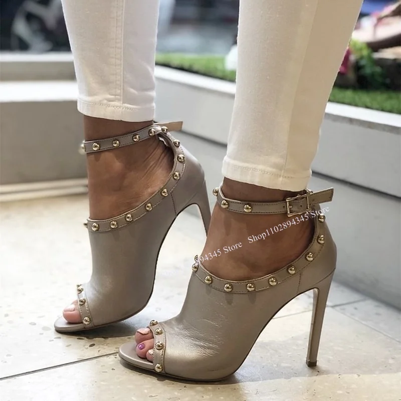 

Solid Rivet Decor Peep Toe Sandals Thin High Heel Fashion Sexy Novel 2023 Summer Casual Big Size Woman Shoes Zapatillas Mujer