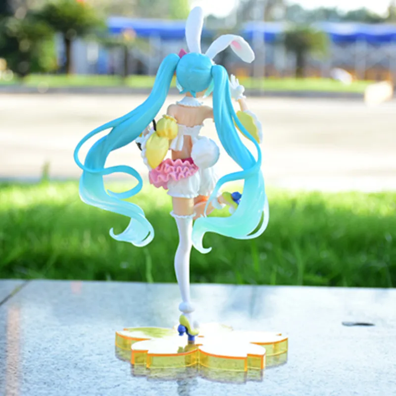 S3e45b2bdbd9341f1b39d787930d61adbE - Hatsune Miku Figure
