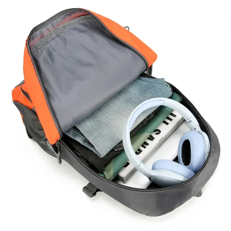 Waterproof Hiking Backpack Lightweight Outdoor Hiking Bag Large Capacity Travel Bag Hiking Cycling Backpack For Men And Women