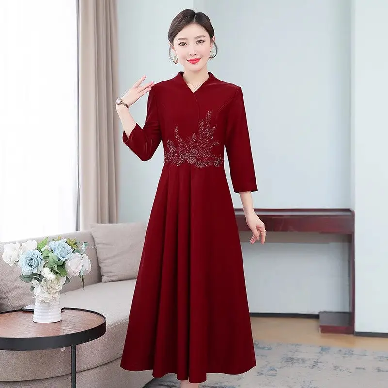 

Qipao 2023 Autumn New Chinese Style Mother's Wedding Dress Elegant Noble Ladies Improved Cheongsam Banquet Dress Z3555