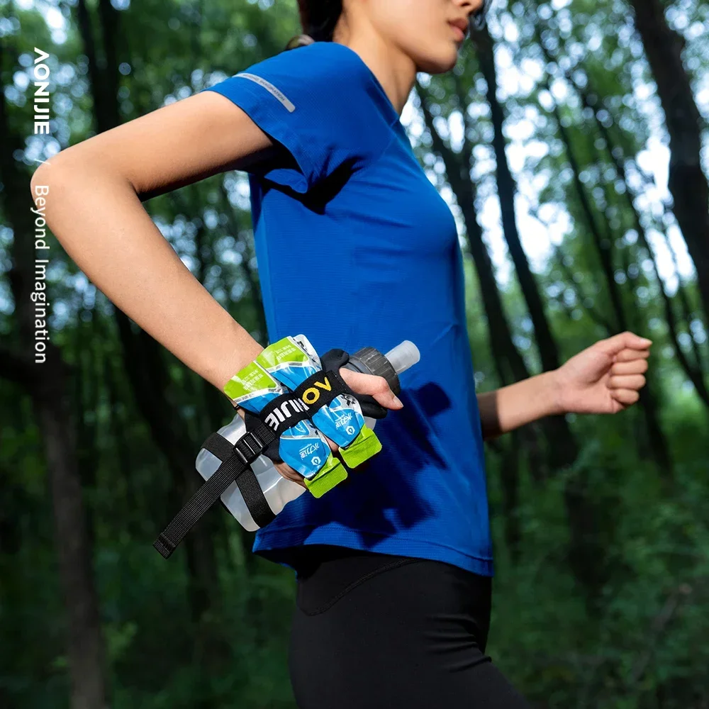 Handheld Sports Water Bottle Bag Outdoor Running Special Water Supply Bag Suitable for Mountaineering and Hiking sports water bottle portable water bottle