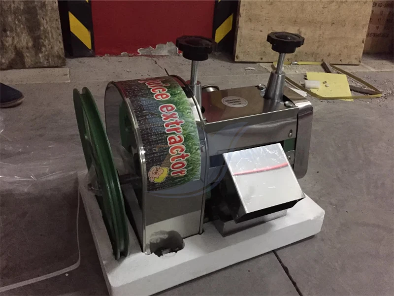 Description Picture 5 of itemSugarcane Juice Machine ZY-25 Sugar Cane Press Stainless Steel Commercial Squeezer Small Desktop Manual Cane Hand Fruit Directly