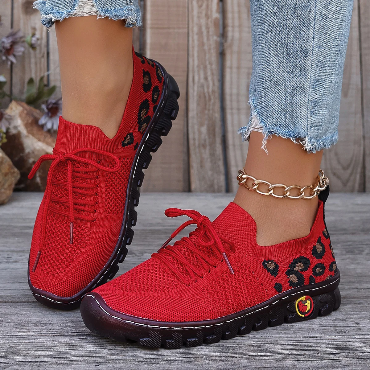 Рисунок 5 - Кроссовки женские сетчатые дышащие