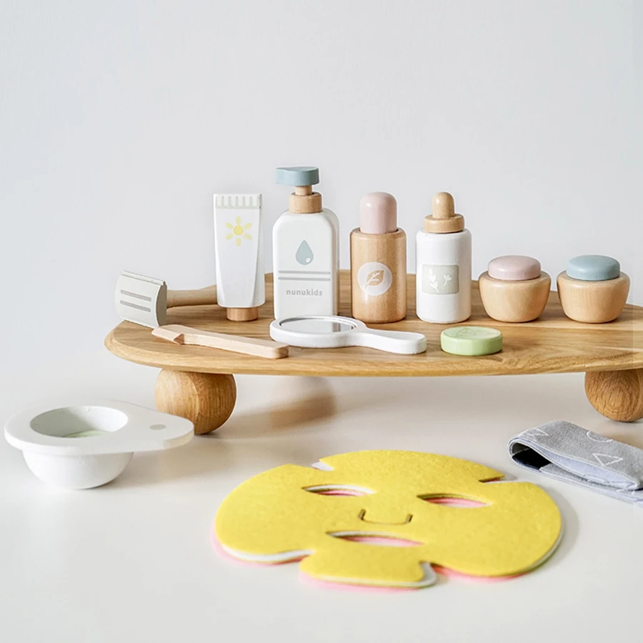 Girls Pretend Play Kid Make Up Beautiful Makeup Set Hairdressing Simulation Wooden Toy For Girls Children Dressing Cosmetic