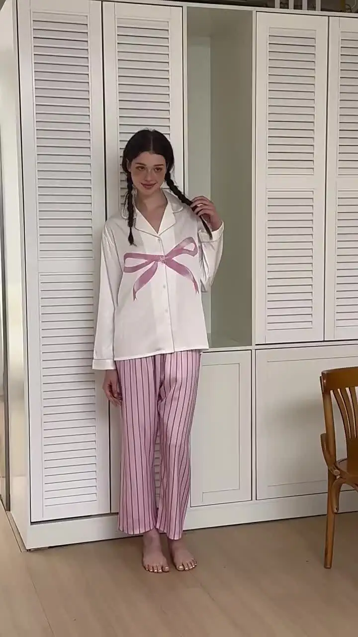Рубашки с бантом и брюки-стрипа милый повседневный пижамный костюм новинка 2025