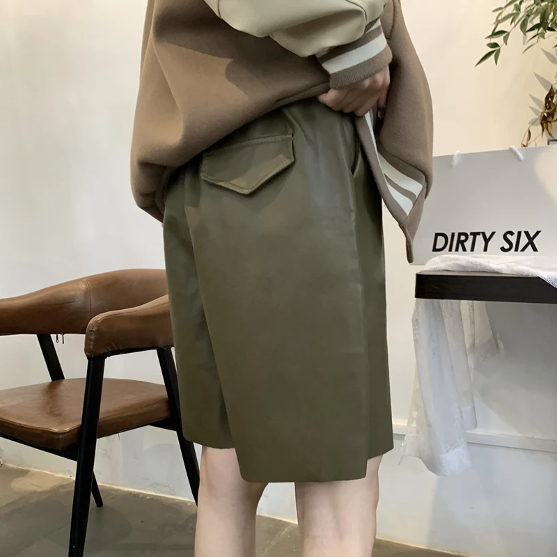 Women's Solid Color Leather Shorts, Casual Clothes, Basic Short PU Pants, Punk Style, Sexy Streetwear, Fashion Trends, Teenage G