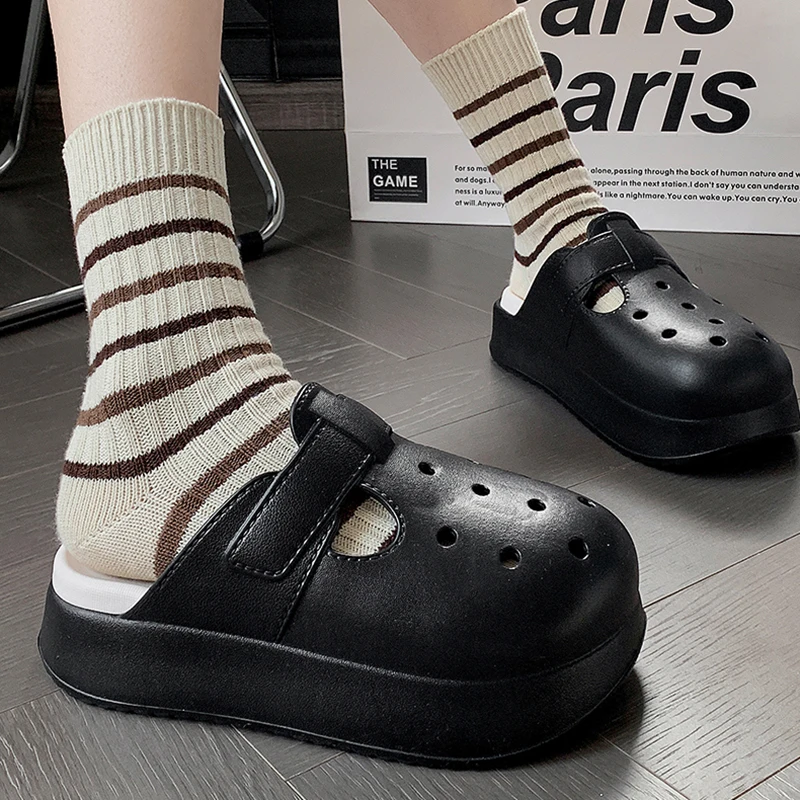 Summer Hollow Out Chunky Platform Sandals Women Outdoor Thick Bottom Eva Slippers Woman Comfortable Non Slip Clogs Garden Shoes