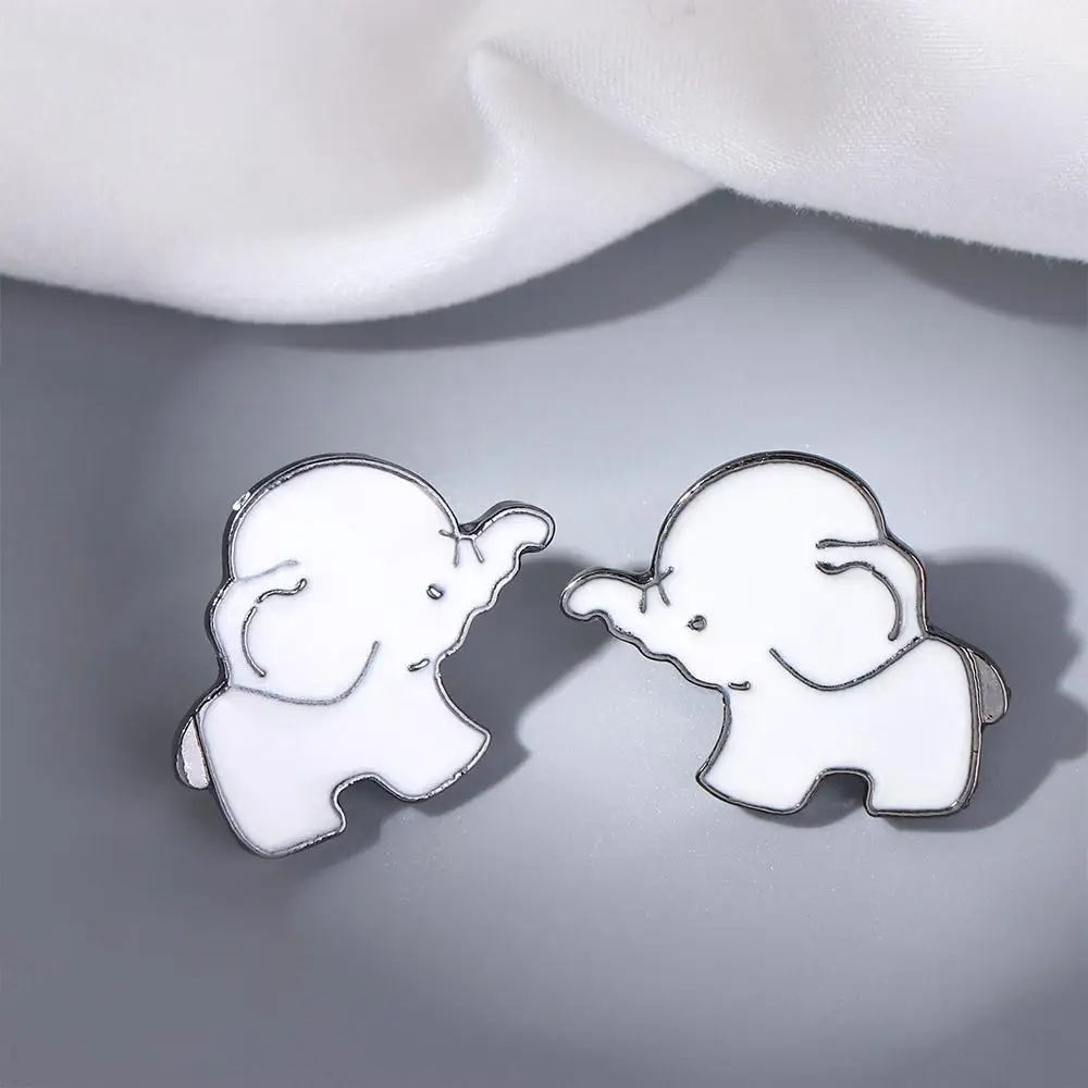 

Cute Fashion Elephant Lapel Pin Collar Brooch Travel Commemorative Brooches Pin Elephant Brooches Enamel Pin Lapel Brooch