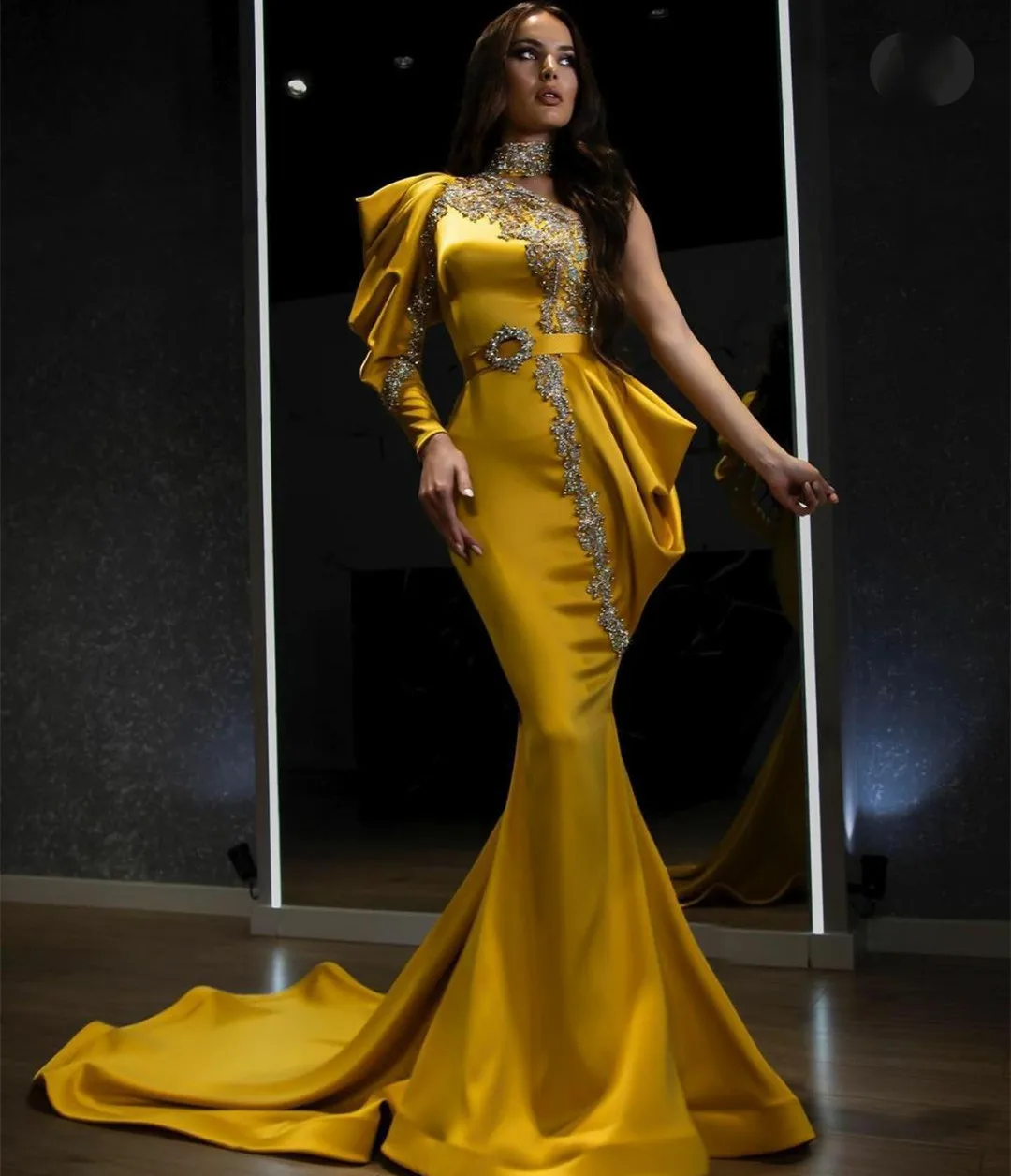 

Long Beaded Gold Evening Dresses Mermaid Long Sleeve High Neck Prom Dresses Muslim Luxury robes de soirée فساتين السهر for Lady