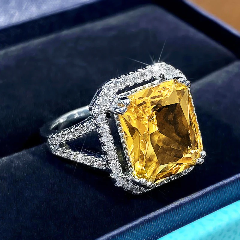 Lot De 3 Bagues Or Jaune 14 Carats Avec Zircone Cubique - Taille 8, Style Bande, Occasion