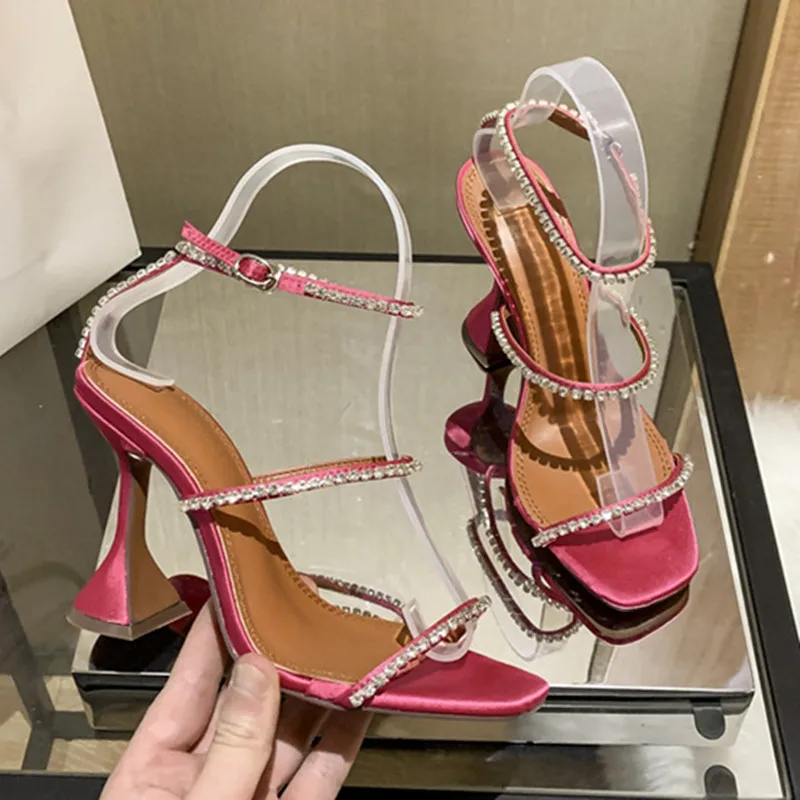 

2024 European and American women's new high heels rhinestone chain decorated satin sandals