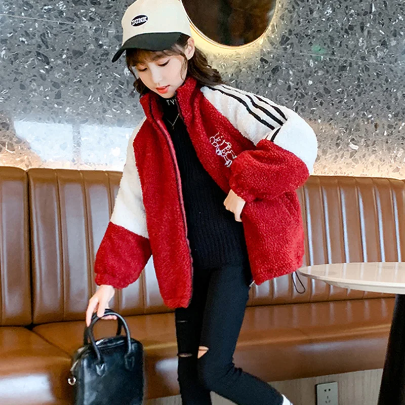 Рисунок 2 - Пальто для девочек