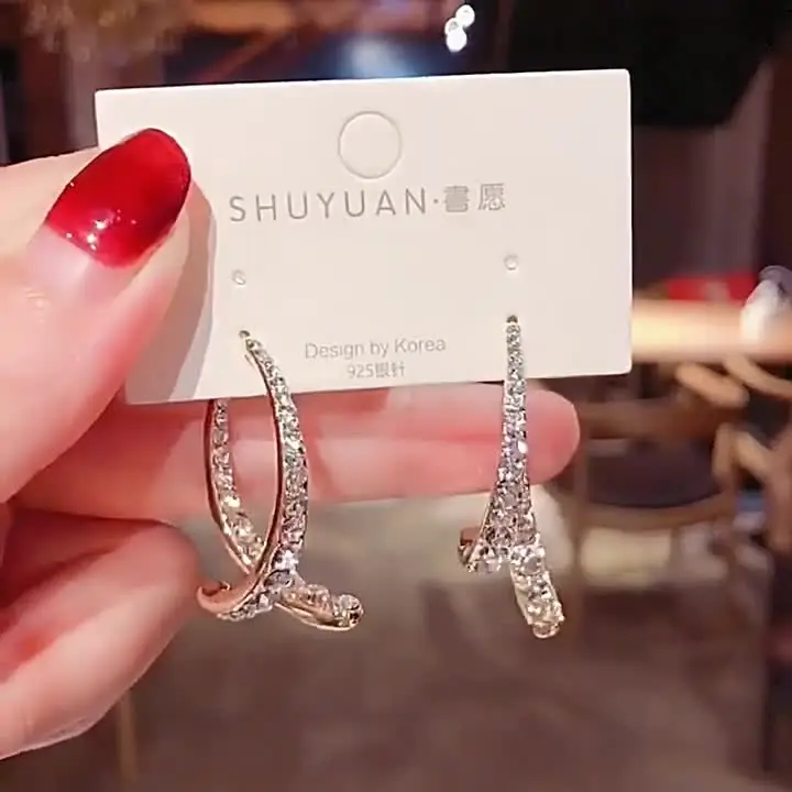 Серьги в форме капли из серебра 925 пробы с кристаллами