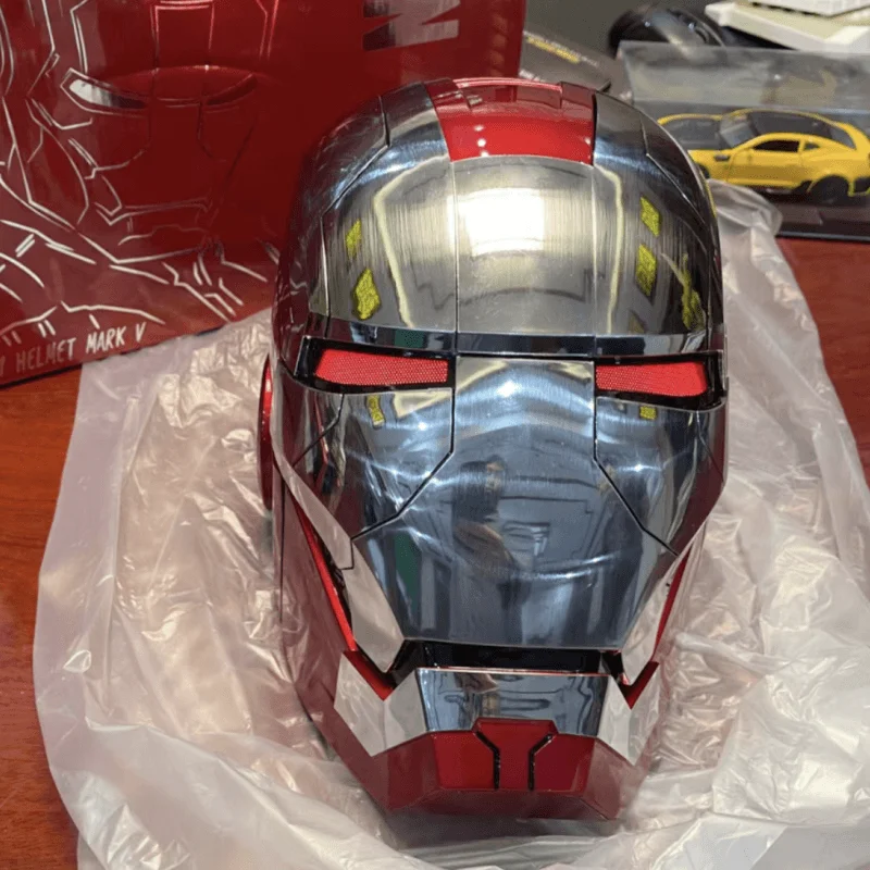 Casque Iron Man MK5 1:1 - Motorisé & Lumineux - Commande Vocale