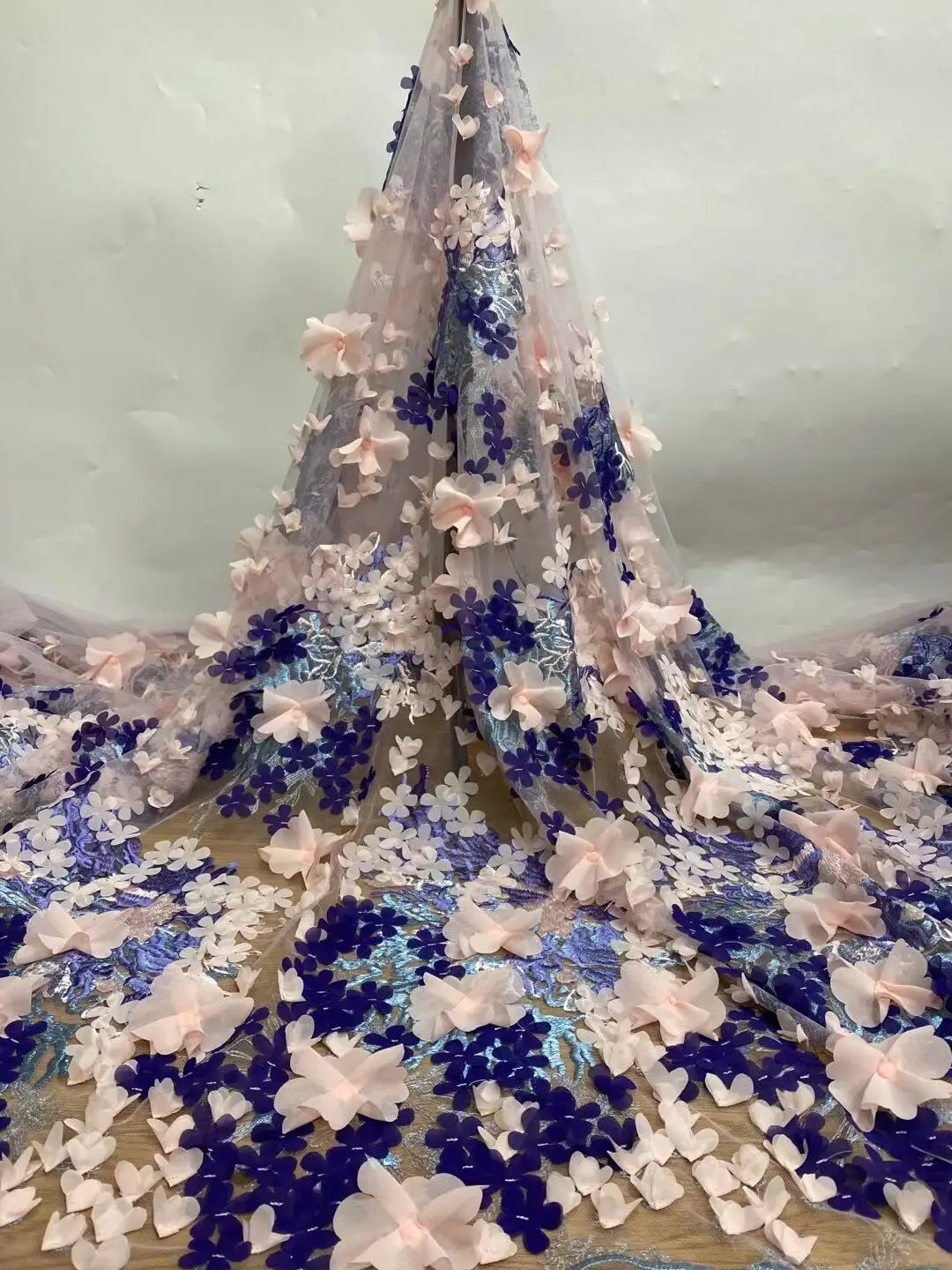 

High Quality African 3D flowers Tulle Lace Fabirc ZH-1213984 Embroidery Nigreian Net Lace Fabric For Women Wedding