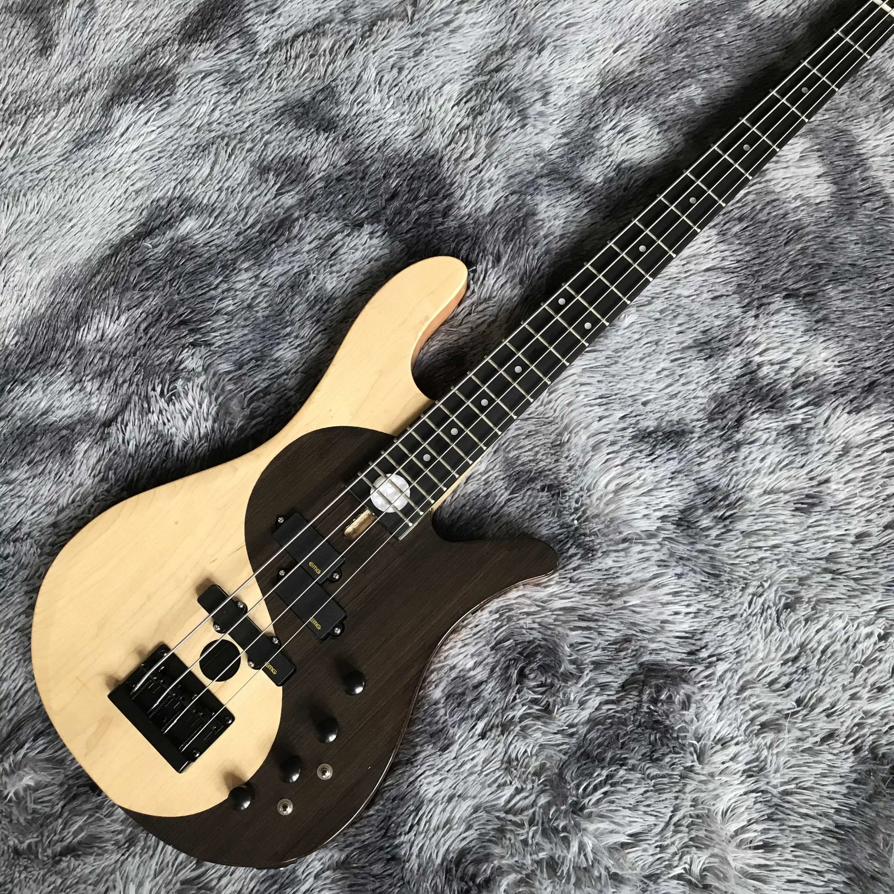 

Free shipping,Light yellow, black ,special-shaped, ,electric guitar,2022 new pop, high-end custom,fashion