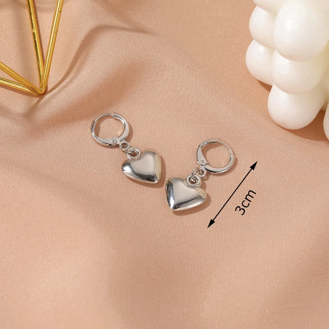 Trend Asymmetric Hollow Heart Earrings for Women 2021 Beautiful Girl Cute Party Jewelry Korean Yellow Blue Stdu Earrings 679