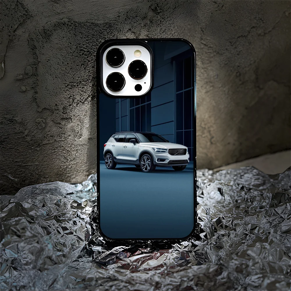 Classic Luxury Magnetic Phone Case with Magsafe Wireless Charging Compatibility
