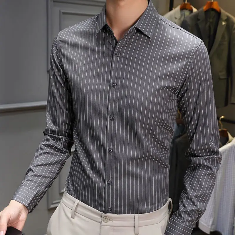 Clothes For Men Spring and Autumn Business Casual Striped Long-sleeved Suit Shirts Non-iron Shirt