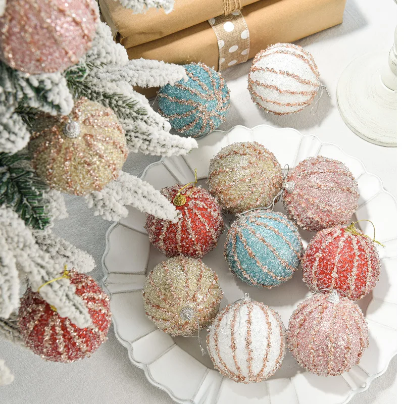 

Sparkling Christmas Tree Decoration with Colorful Hanging Ornaments and Vibrant Colored Balls - Create a Festive Wonderland