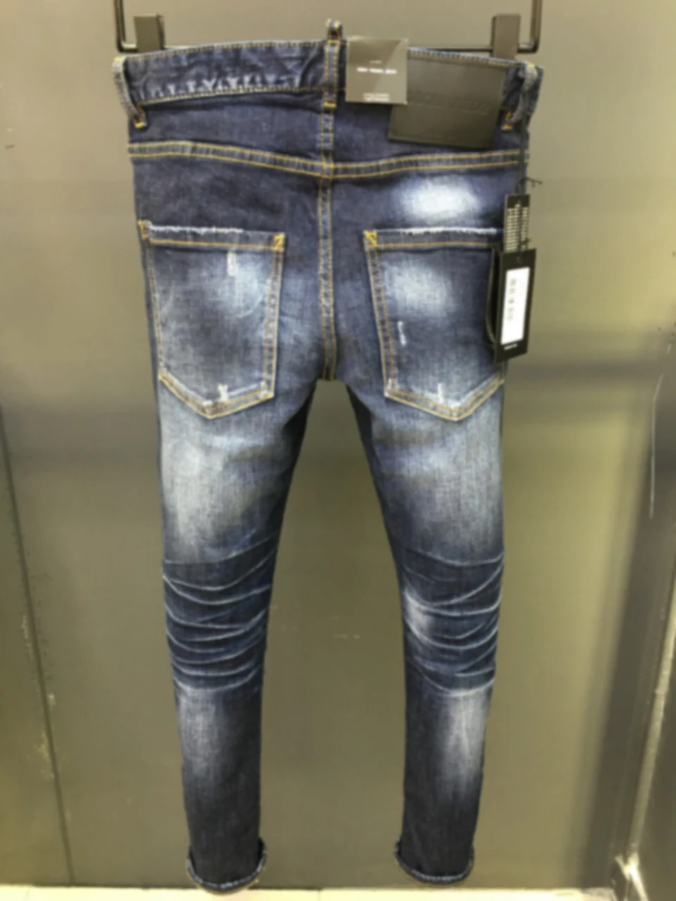 2024 Spring/Summer New D2 Jeans Washed and Worn Hole Patches Slim Fit Small Feet Versatile Elastic Printed Denim Pants for Men