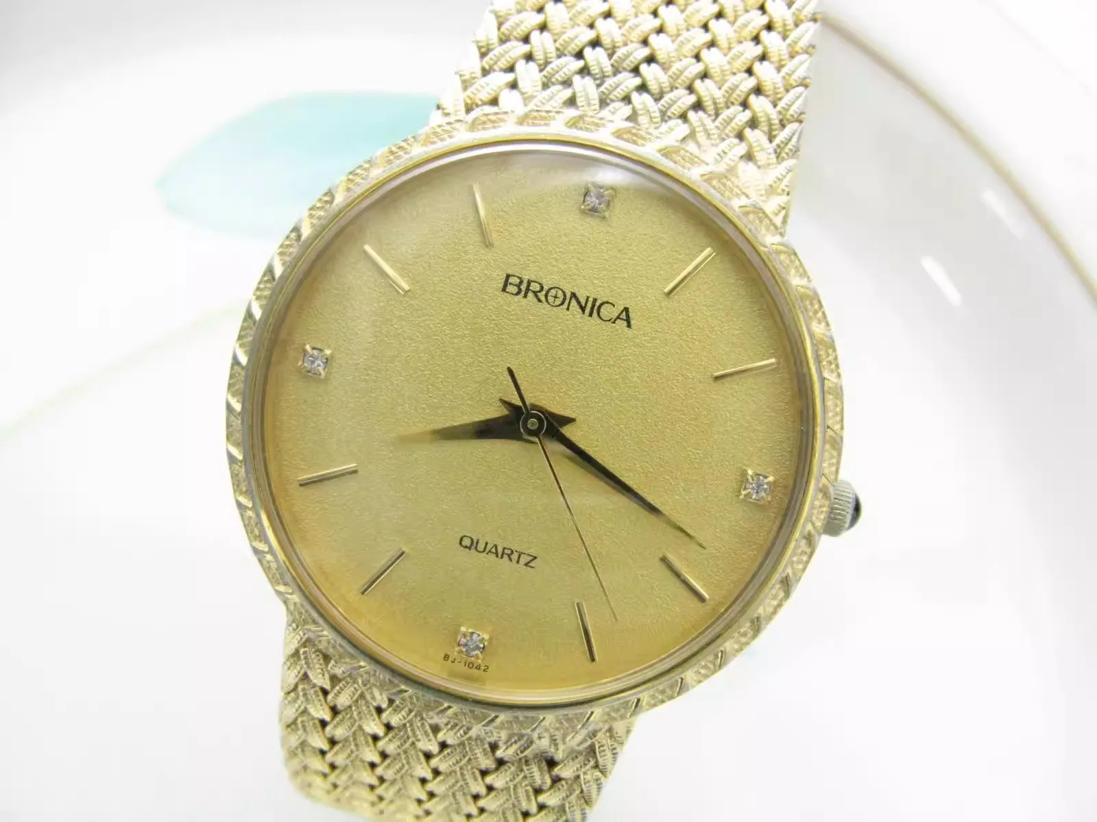 Bronica Catena Dell'Orecchio Di Grano Orologio Neutro Al Quarzo Quadrato Vintage Slash