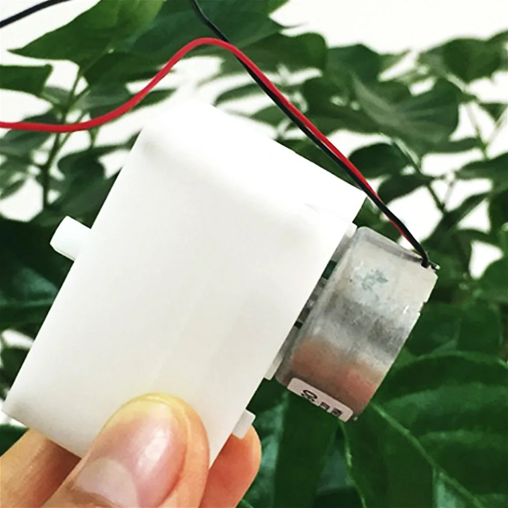 Plastic Gearbox Micro 300 Gear Motor Dc 3V 6V 7.2V 12Volt Gearbox Slow Speed High Torque Bi-Flat Tiny  Toy Robot Model Design