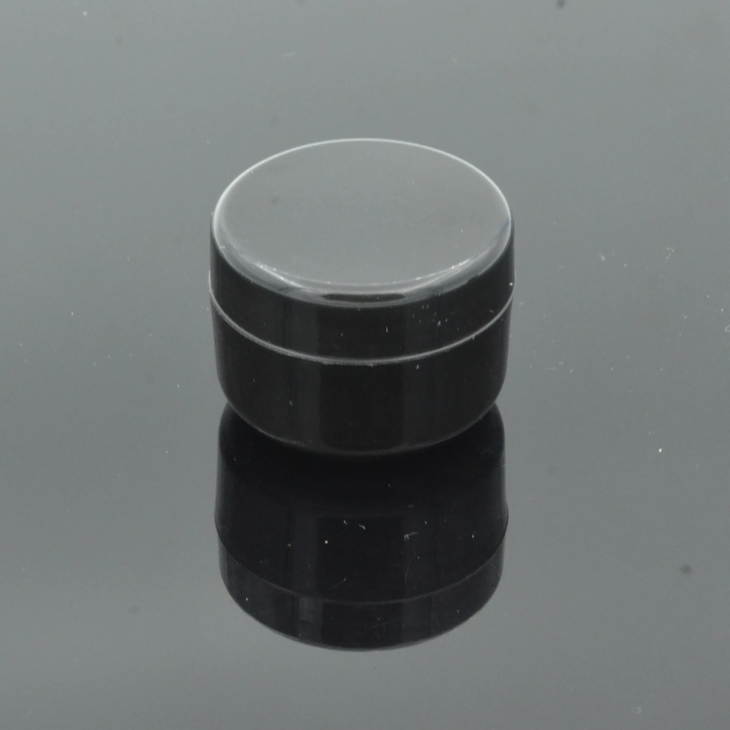 50 Pieces 10g Plastic Cosmetic Cream Filling Jar Light Proof Nail Polish Packing Bottle Black Travel Bottle Empty Small Capacity cosmetic cream bottle