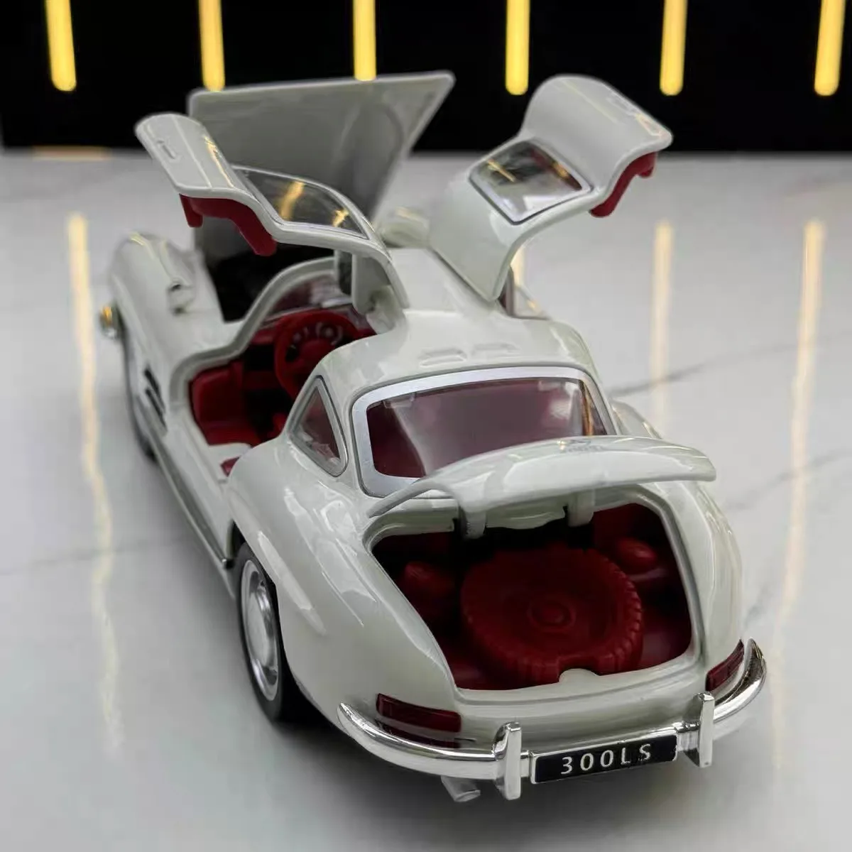 Mercedes-Benz 300SL ミニカー シルバー 1:32 1954年 メルセデス ベンツ 300SL クーペ 1/32 ミニカー 全4色