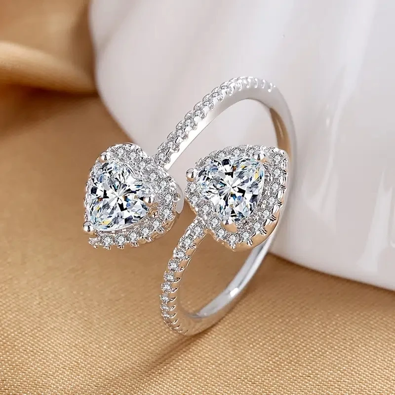 Huitan Fashion Luxury Heart Cubic Zirconia Rings for Women Silver Color Dazzling Wedding Bands Trendy Opening Rings New Jewelry