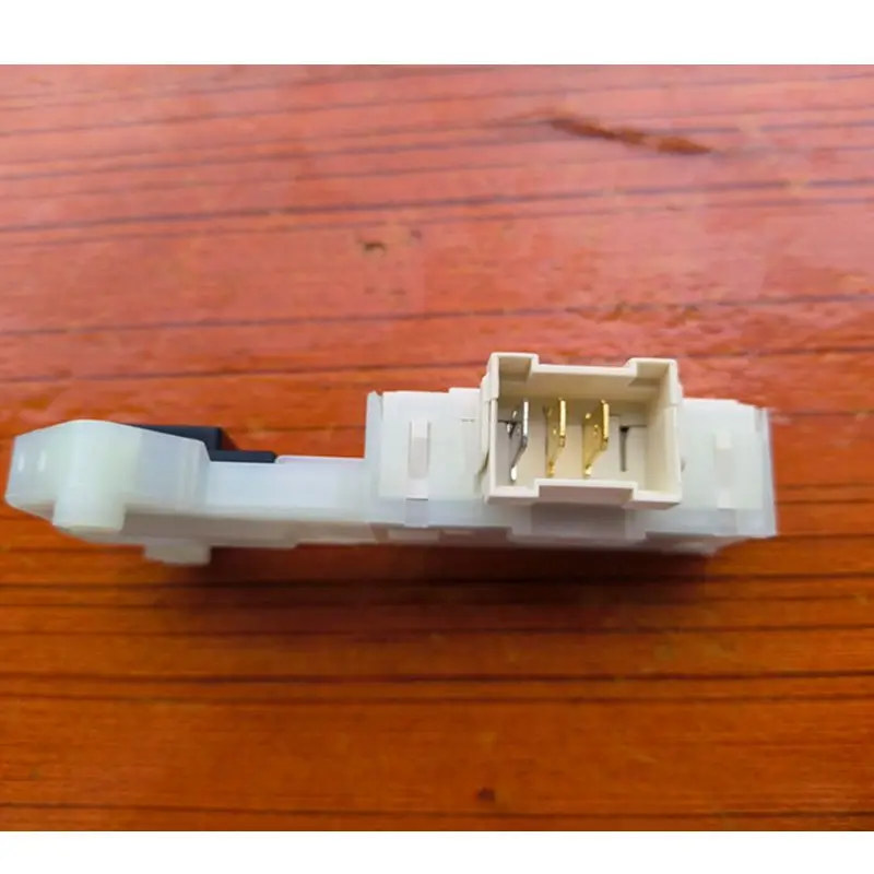 Slide image f77ce77ae1124e7cbbe2764ec8d67557