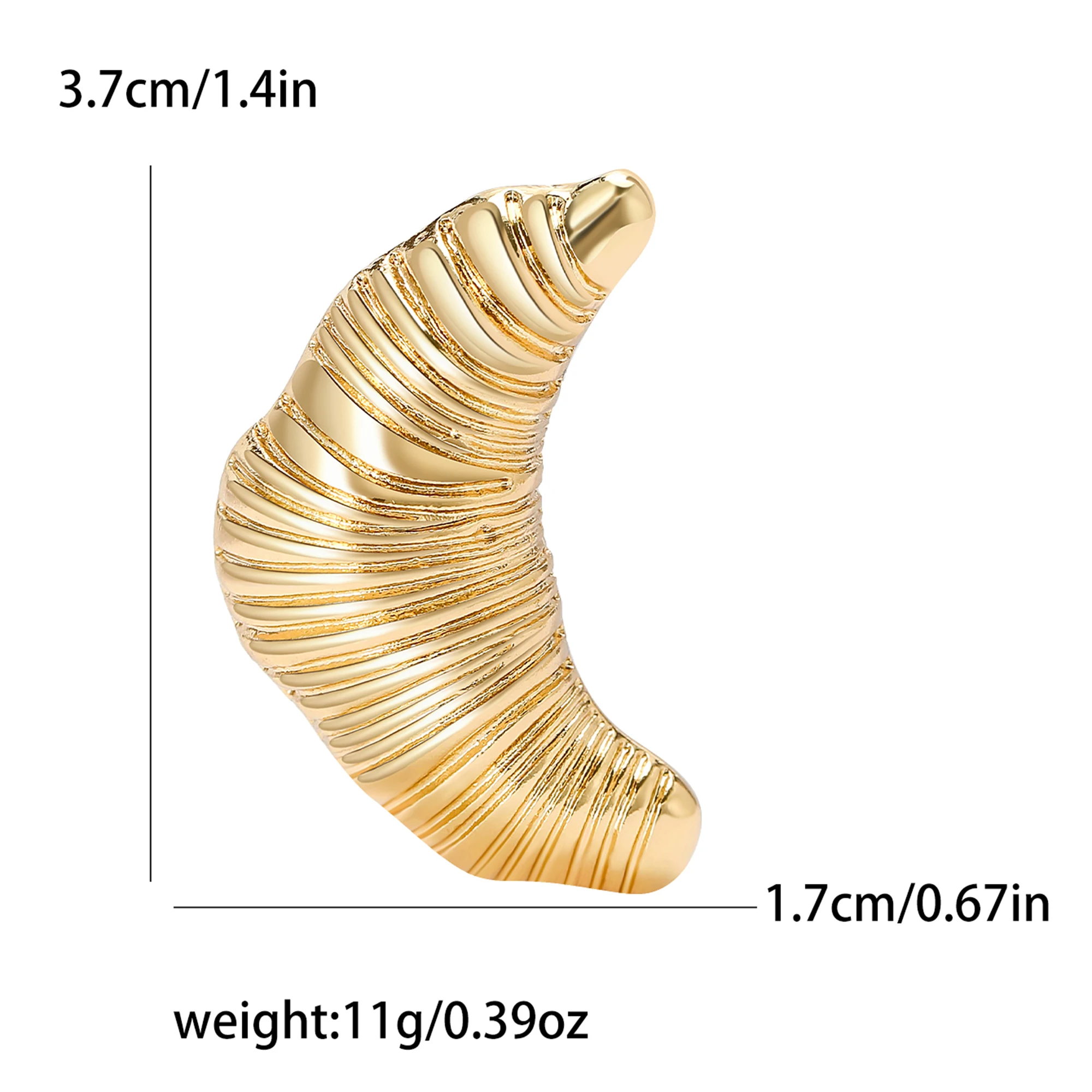 Enamel Pins Enamel Croissant Brooches for Women Unisex Animal Cow Pin Horns Lapel Pins Banquet Party Backpack Gifts Jewelry Accessories