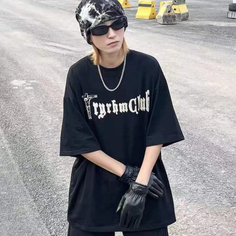 

Gothic Oversized T-shirt for Women Graphic T Shirts Punk Harajuku Short Sleeve Tops Man Grunge Y2k Streetwear Kpop Clothes 2023