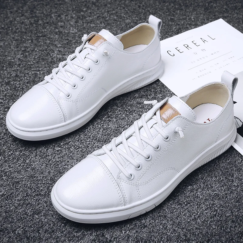 

Classic Simple Men Sneakers Lace-Up Soft Leather Shoes Color Matching Casual Flats Shoes Comfy Men's Vulcanize Shoes All-match
