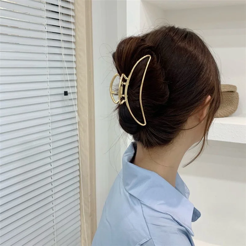 elastic headbands for women Fashion Metal Hair Claw Gold Silver Geometric Hair Clips For Women Girl Elegant Crab Vintage Hairpin Hair Accessories 2021 pearl hair clip