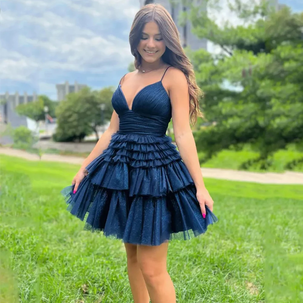 

Lovely V Neck Tiered Tulle Evening Prom Dresses A Line Sleeveless Short Party Gowns Pleats Open Back Spaghetti Straps Mini Maxi