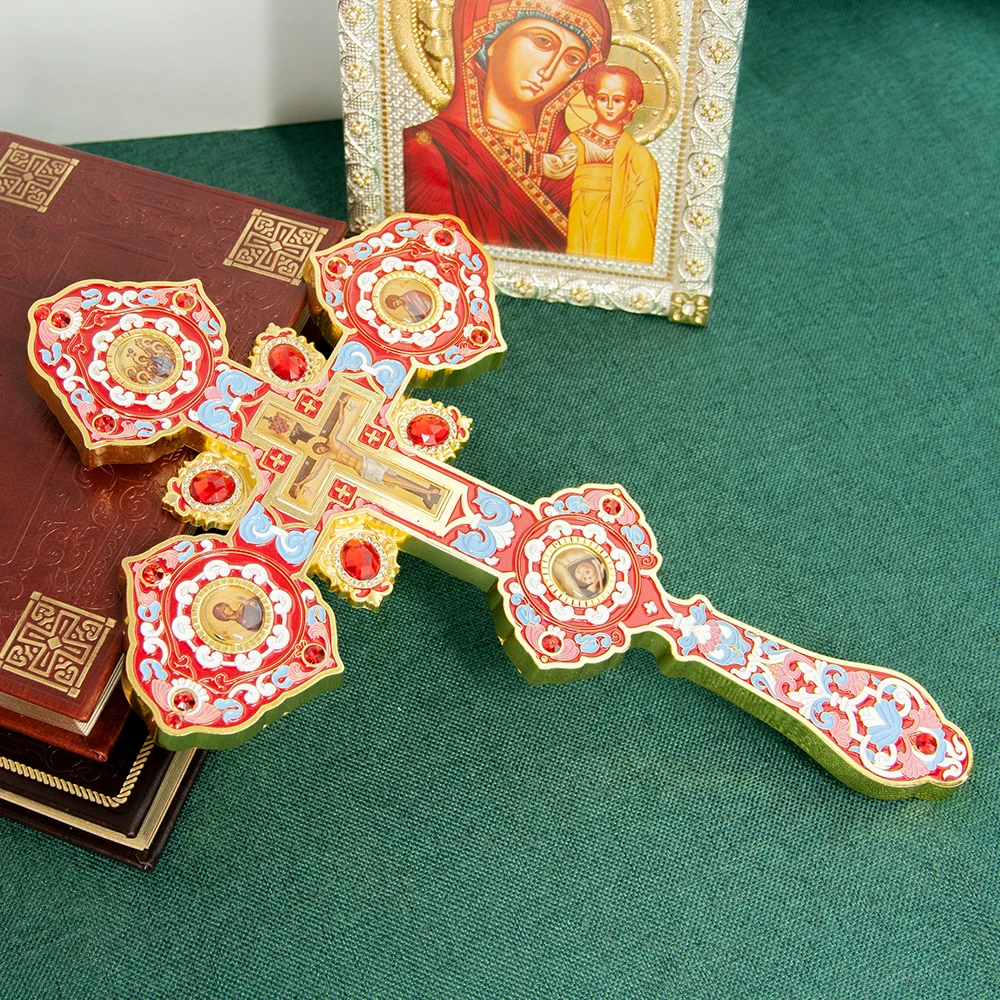 Luxuriöses Orthodoxes Christliches Geschenk: Vergoldetes Grünes Cloisonné Stehendes Kreuz, Kirchenqualität Altar-Kruzifix für Spirituelle Heimdekoration – Detail 15