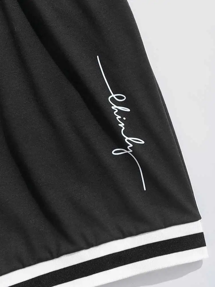 ZAFUL Shorts for Men Striped Panel Letter Graphic Printed Sweat Shorts Mid-waist Drawstring Streetwear Sports Shorts Z5078416