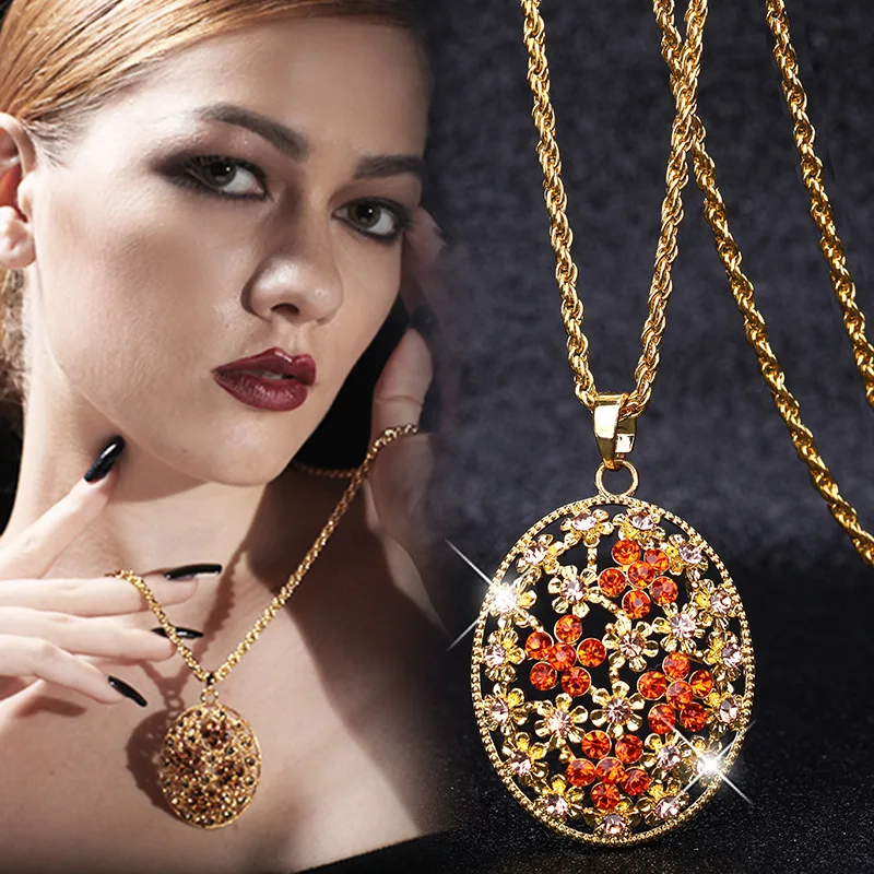 

2024 New Autumn Winter Vintage Openwork Crystal Plum Blossom Long Chain Necklace Sweater Wedding Party Necklace Jewelry