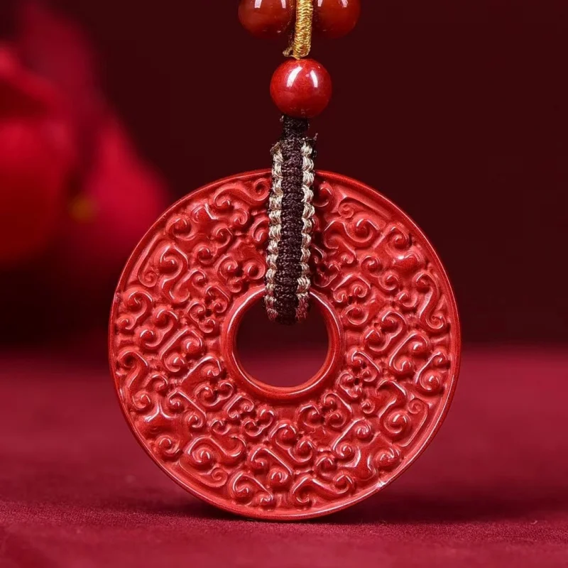 

Бутик с высоким содержанием песчаника императора Xiangyun защитный кулон Ручная работа ожерелье двойное-односторонняя резьба Sourc