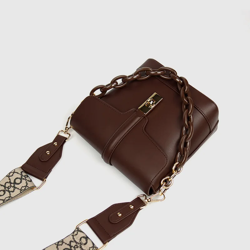 Premium sense bucket bag  new trend simple fashion wild chain lock shoulder messenger bag portable female bag crossbody bags