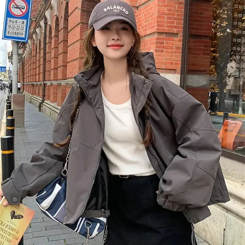 Flesh Covering Charge Coat Women's Spring Autumn 2023 New Loose Lazy Style Young Short Workwear Hooded Windbreaker Solid Color B