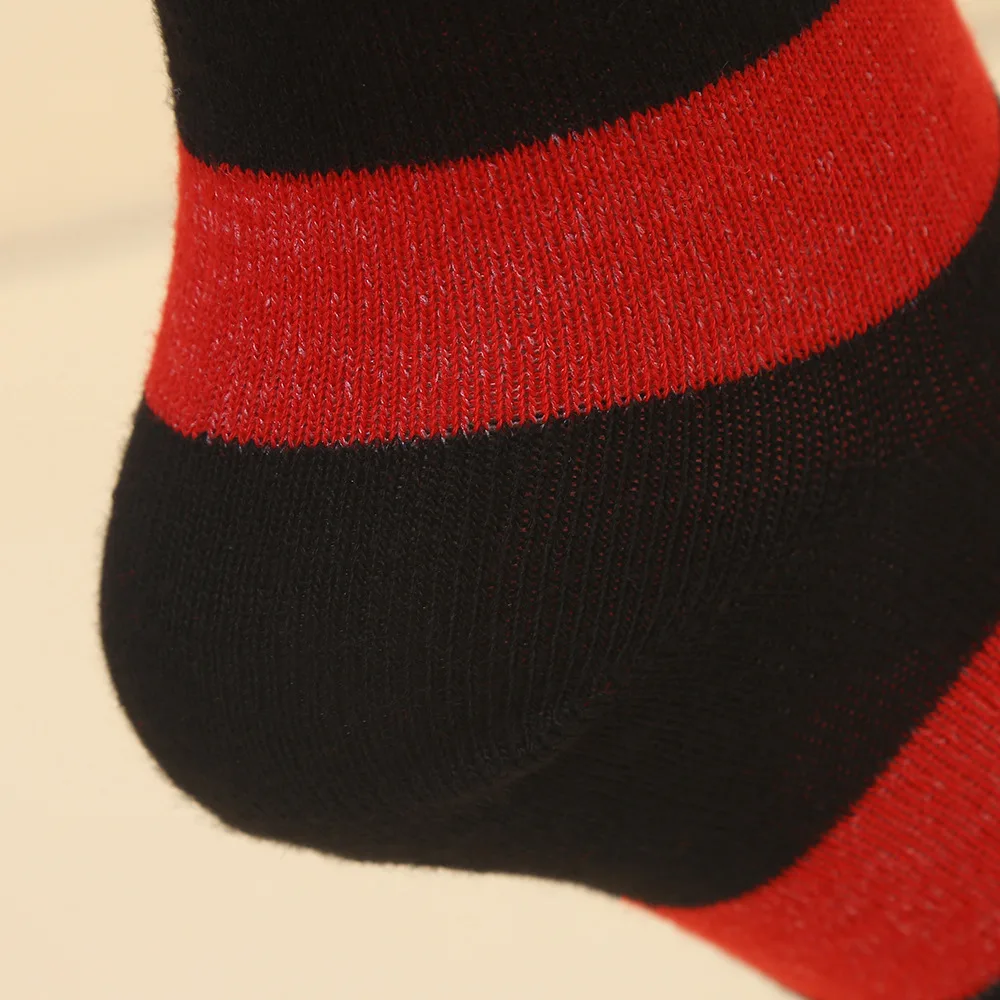 Neues athletisches Crew-Kleid für Weihnachten, Halloween, gestreift, oberschenkelhoch, japanisch, gestreift, kniehoch, Damen-Großhandel B8W173 – Detail 3