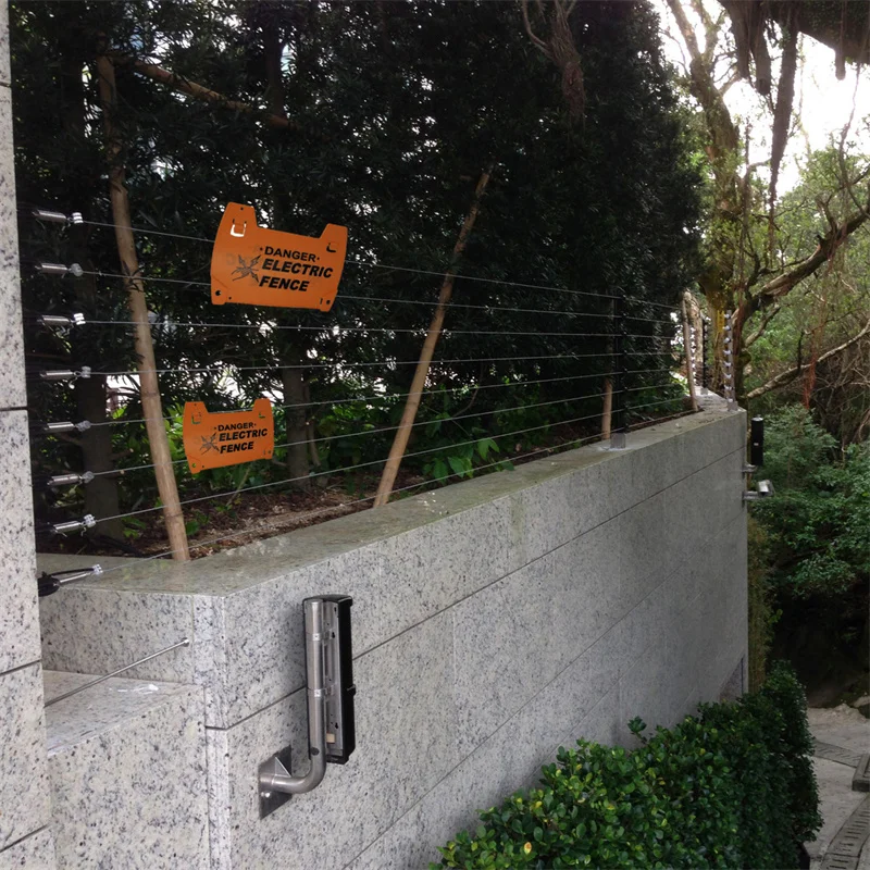 Segnale di avvertimento per recinzione elettrica per fattoria, giardino, bestiame, pulcino, cane, pecora, animali, recinzione, foglio di bordo di pericolo in plastica, arancione